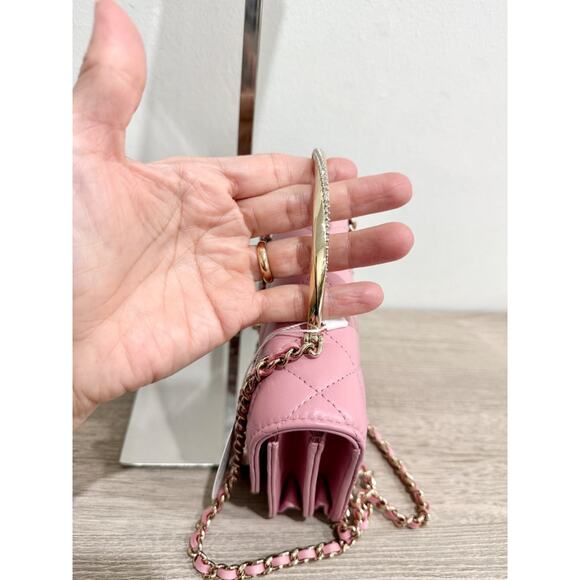 Chanel Quilted Leather Crystal Embellished Clutch Handbag with Chain Strap Pink - Picture 6 of 13